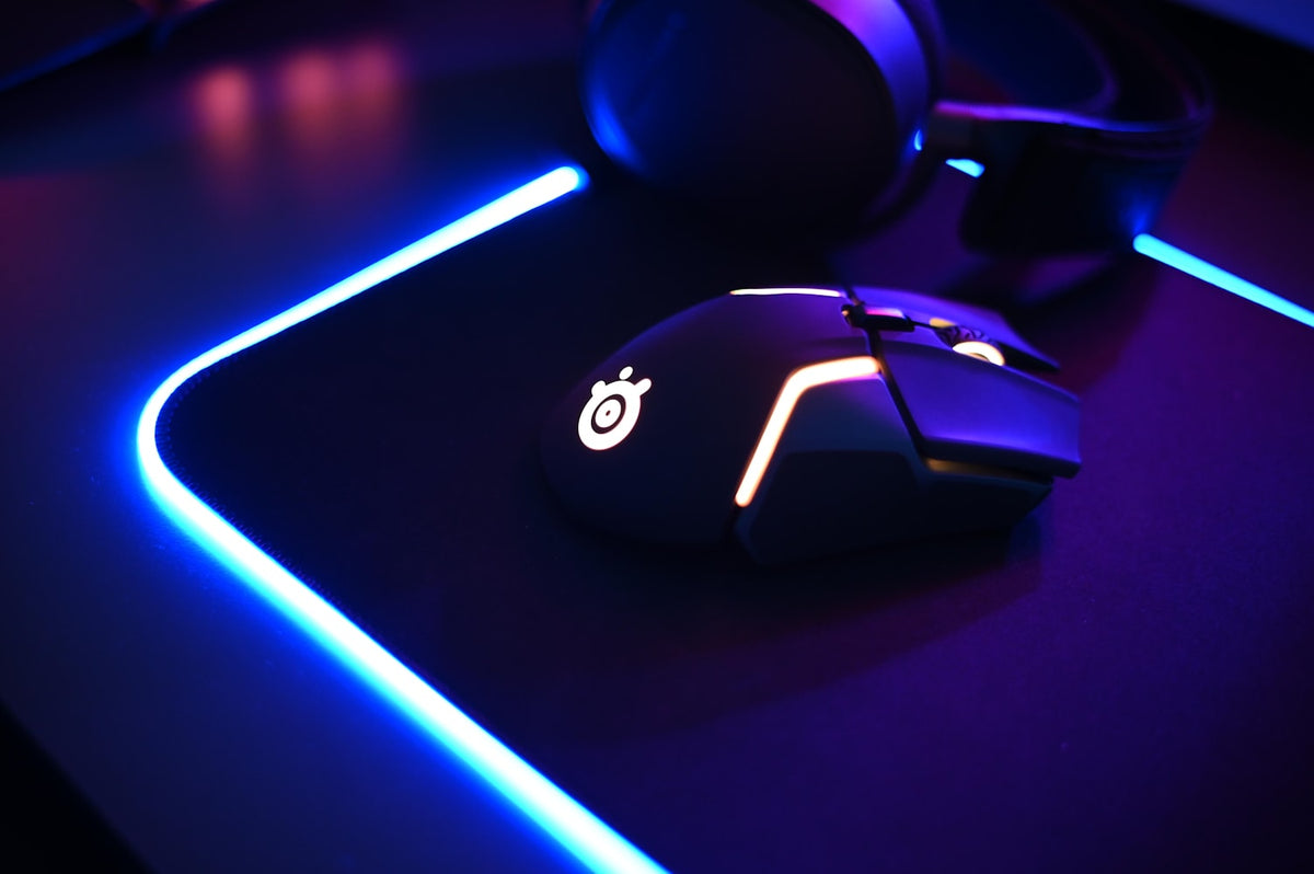 Tapis Souris Chargeur Sans Fil RGB Gaming Hauloa
