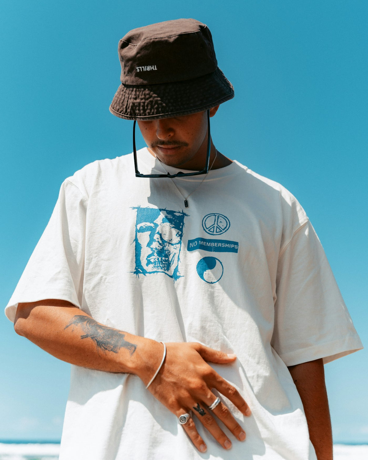 Bucket hat